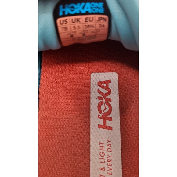 Hoka One‎ One Women's 7B CLIFTON 8 Athletic Running Shoes - Picture 5 of 6